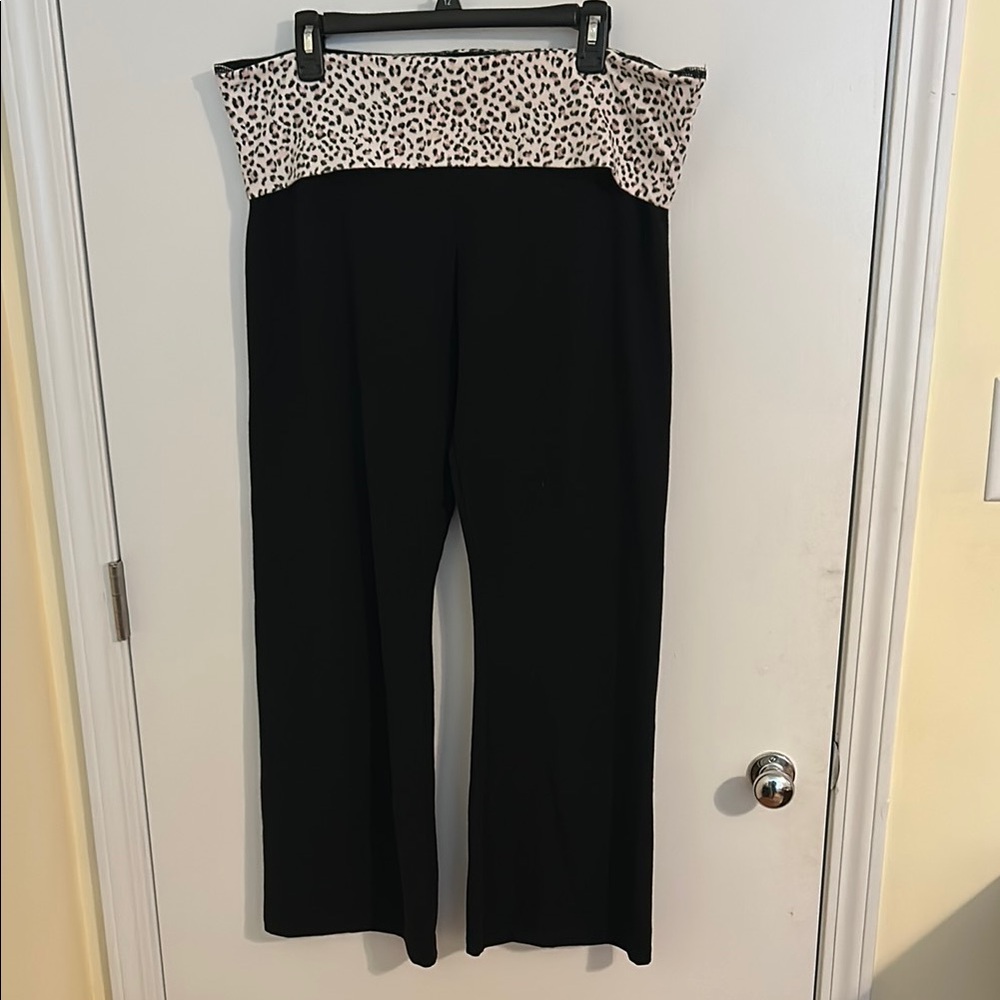 Victoria’s secret flare fold over yoga pants